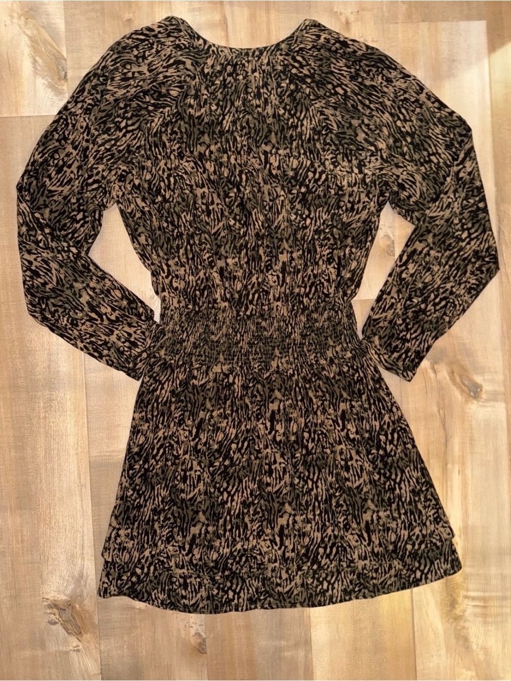 Rails Jasmine Mini Dress in Olive Static in Multi Size Medium - Picture 8 of 9